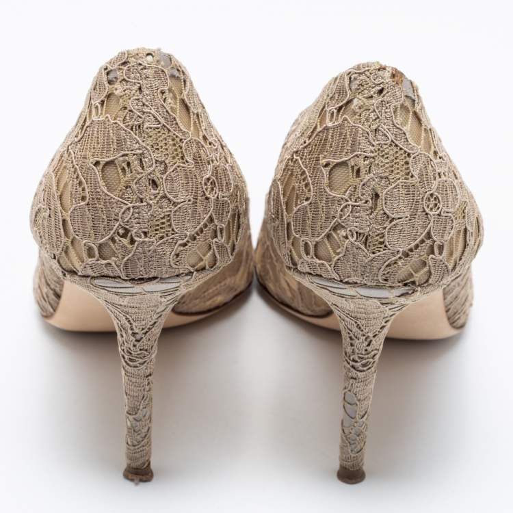 Pre Owned Dolce & Gabbana Khaki Lace Crystal Embellished Bellucci Pointed Toe Pumps Size 40