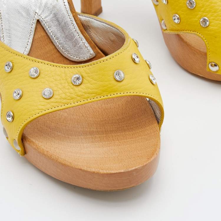 Pre Owned Dolce & Gabbana Yellow Leather Crystal Embellished Wooden Platform Slide Sandals Size 40