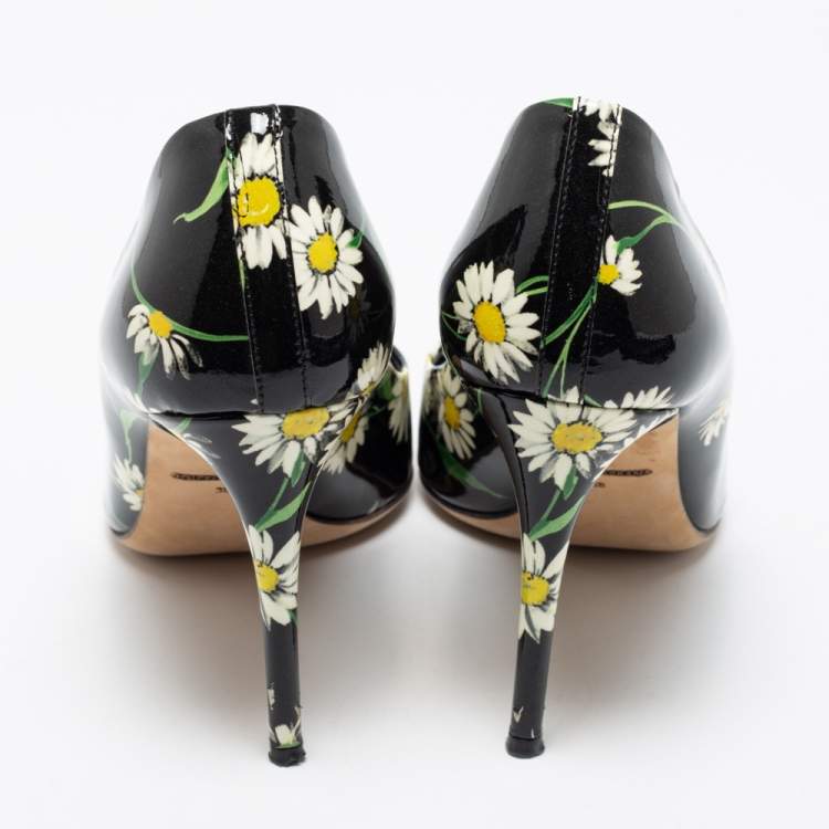 Pre Owned Dolce & Gabbana Black Patent Leather Sunflower Printed Pointed Toe Pump Size 38