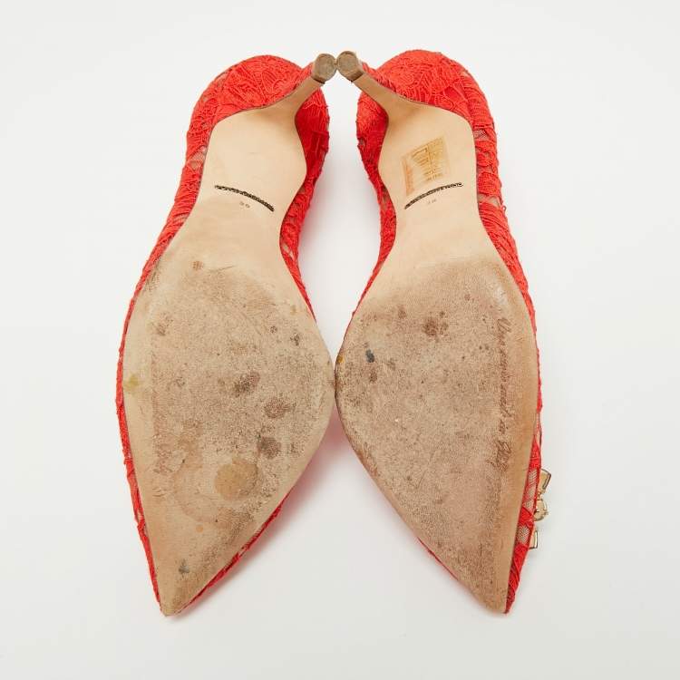 Pre Owned Dolce & Gabbana Red Lace Taormina Pumps Size 38
