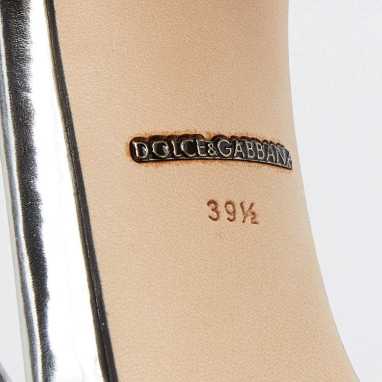 مملوكة مسبقًا Dolce & Gabbana Metallic Silver Textured Leather Embellished T Strap Pumps Size 39.5