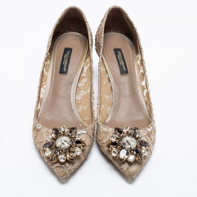 Pre Owned Dolce & Gabbana Beige Lace Bellucci Pointed Toe Pumps Size 36.5