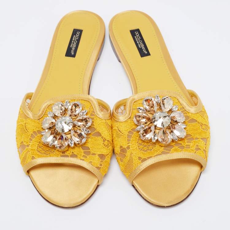 Pre Owned Dolce & Gabbana Yellow Lace Crystal Embellished Flat Slides Size 39