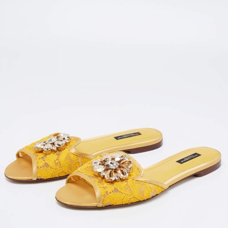 Pre Owned Dolce & Gabbana Yellow Lace Crystal Embellished Flat Slides Size 39