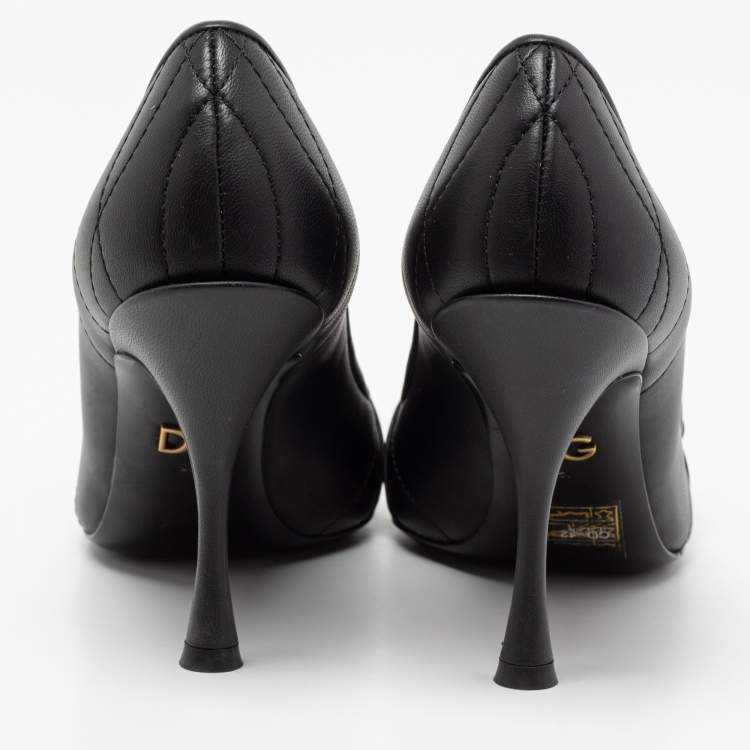 مملوكة مسبقًا Dolce & Gabbana Black Quilted Leather Buckle Detail Pumps Size 35