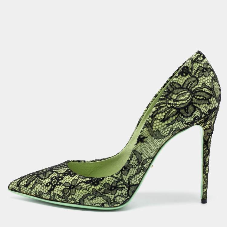 Pre Owned Dolce & Gabbana Black/Green Chantilly Lace and Patent Leather Pointed Toe Pumps Size 40