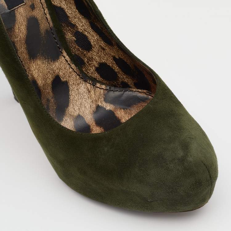 Pre Owned Dolce & Gabbana Green Suede Platform Pumps Size 38