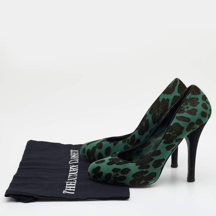 Pre Owned Dolce & Gabbana Green/Black Leopard Print Calf Hair Platform Pumps Size 37