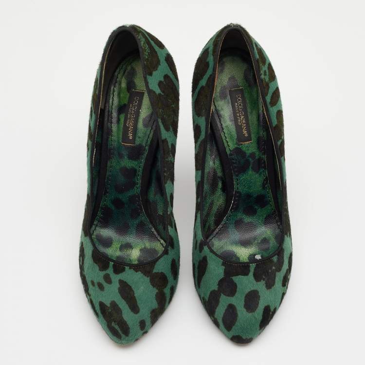 Pre Owned Dolce & Gabbana Green/Black Leopard Print Calf Hair Platform Pumps Size 37