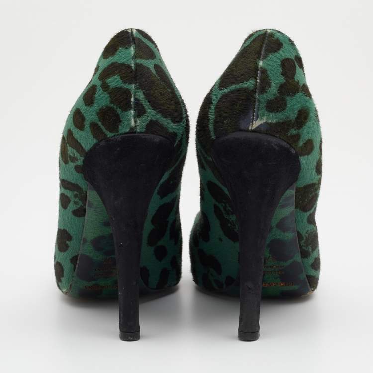 Pre Owned Dolce & Gabbana Green/Black Leopard Print Calf Hair Platform Pumps Size 37