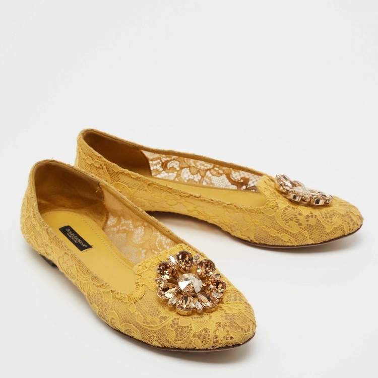 Pre Owned Dolce & Gabbana Yellow Lace Crystal Embellished Taormina Ballet Flats Size 40