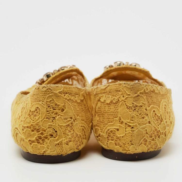 Pre Owned Dolce & Gabbana Yellow Lace Crystal Embellished Taormina Ballet Flats Size 40