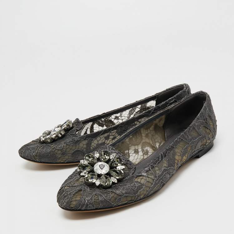 Pre Owned Dolce & Gabbana Grey Lace Crystal Embellished Taormina Ballet Flats Size 40