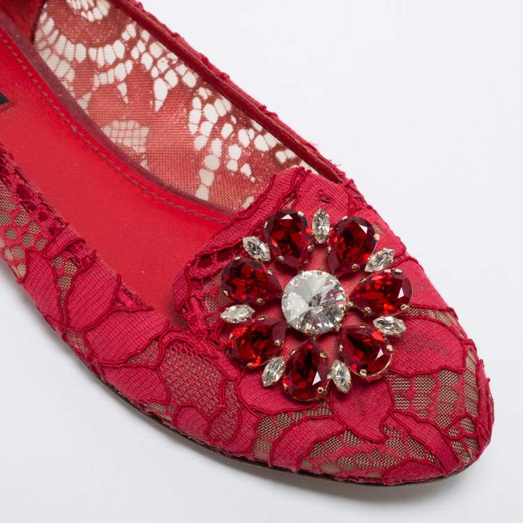 Pre Owned Dolce & Gabbana Red Lace/Mesh Taormina Jeweled Embellishment Ballet Flats Size 40