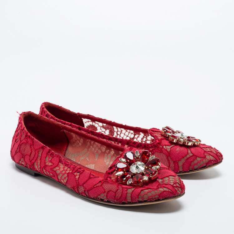 Pre Owned Dolce & Gabbana Red Lace/Mesh Taormina Jeweled Embellishment Ballet Flats Size 40