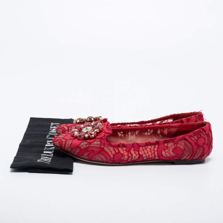 Pre Owned Dolce & Gabbana Red Lace/Mesh Taormina Jeweled Embellishment Ballet Flats Size 40