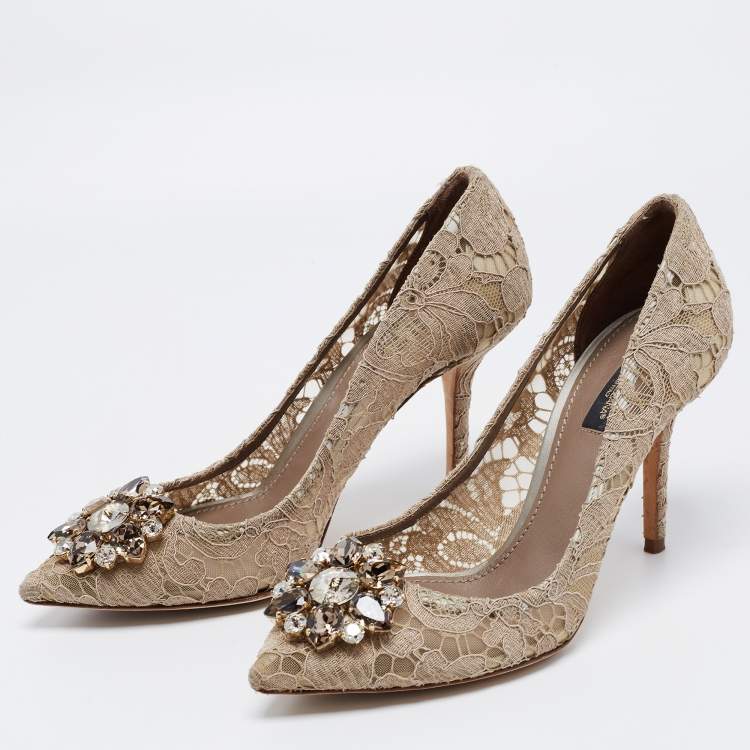 Pre Owned Dolce & Gabbana Beige Lace Bellucci Crystal Embellished Pumps Size 38.5