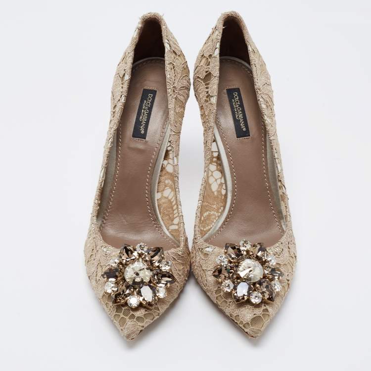 Pre Owned Dolce & Gabbana Beige Lace Bellucci Crystal Embellished Pumps Size 38.5
