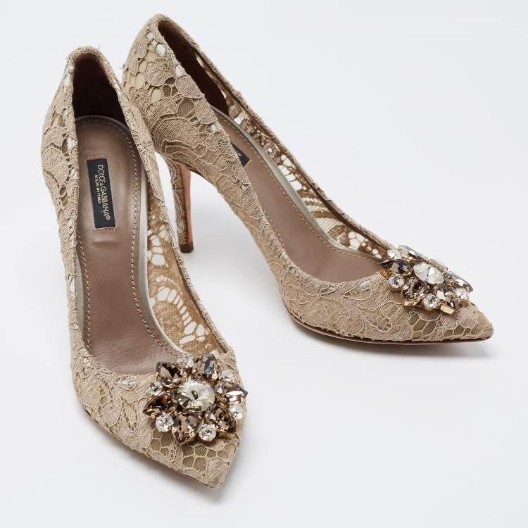 Pre Owned Dolce & Gabbana Beige Lace Bellucci Crystal Embellished Pumps Size 38.5