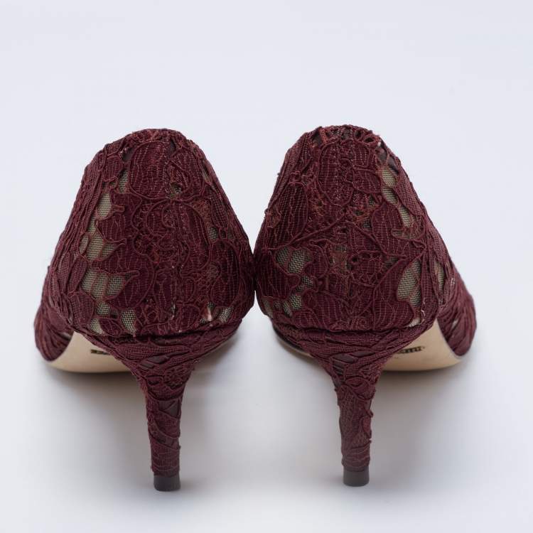 Pre Owned Dolce & Gabbana Brown Lace Belluci Embellished Pointed Toe Pumps Size 38
