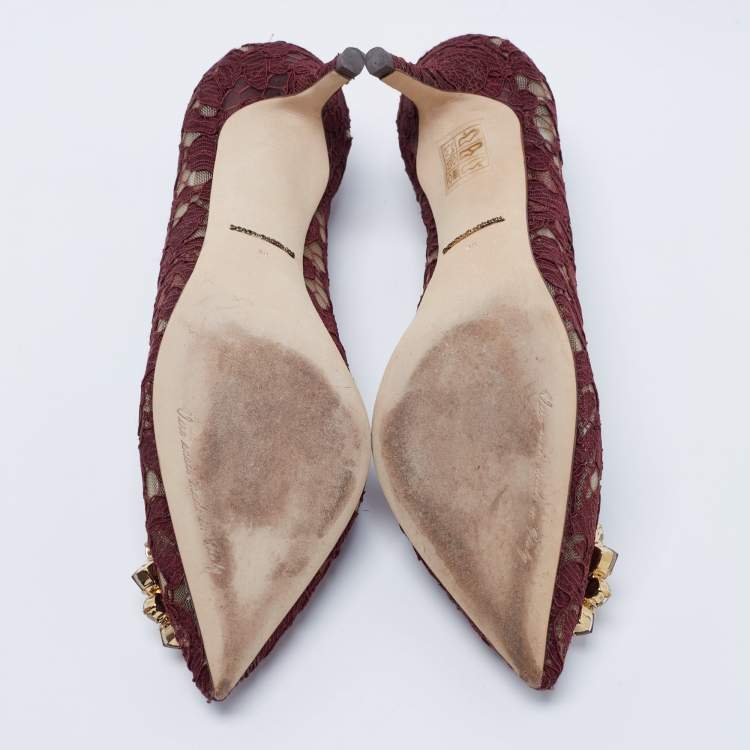 Pre Owned Dolce & Gabbana Brown Lace Belluci Embellished Pointed Toe Pumps Size 38