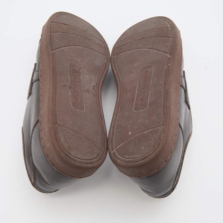 Pre Owned Dolce & Gabbana Brown Leather Low Top Sneakers Size 35