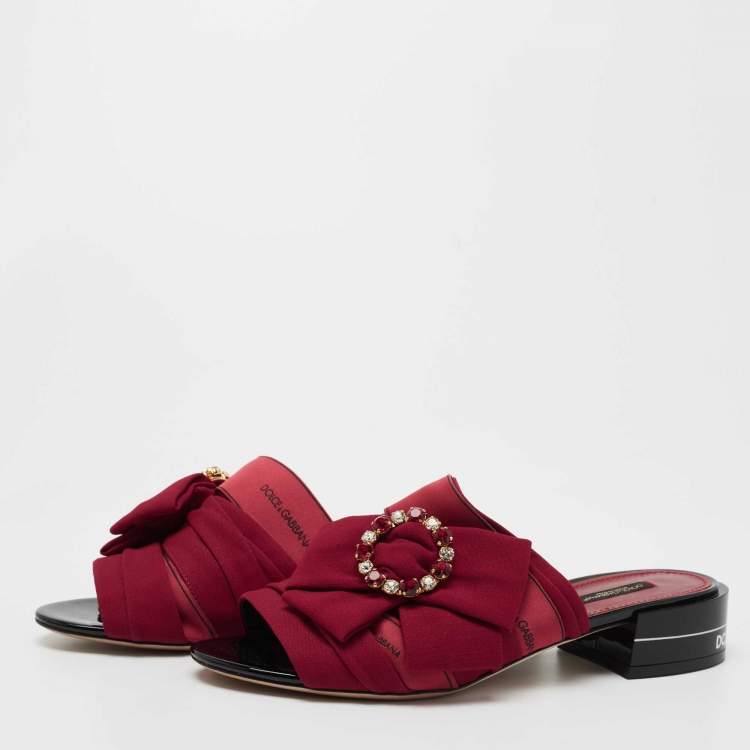 Pre Owned Dolce & Gabbana Burgundy Fabric Crystal Embellished Bow Slide Sandals Size 39.5