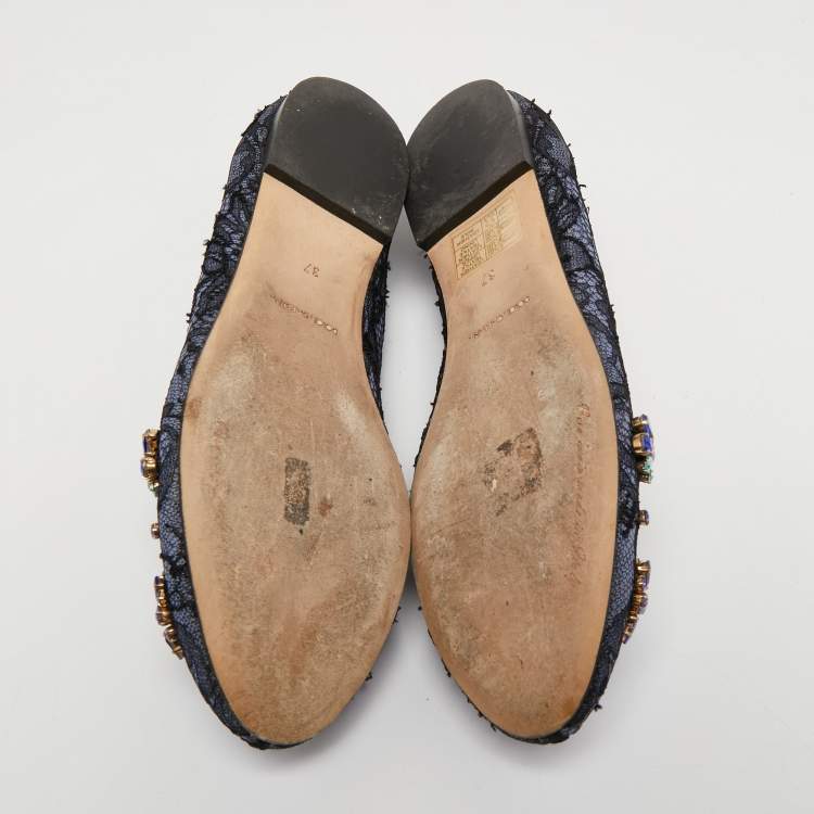 مملوكة مسبقًا Dolce & Gabbana Navy Blue/Black Lace and Suede Vally Embellished Ballet Flats Size 37