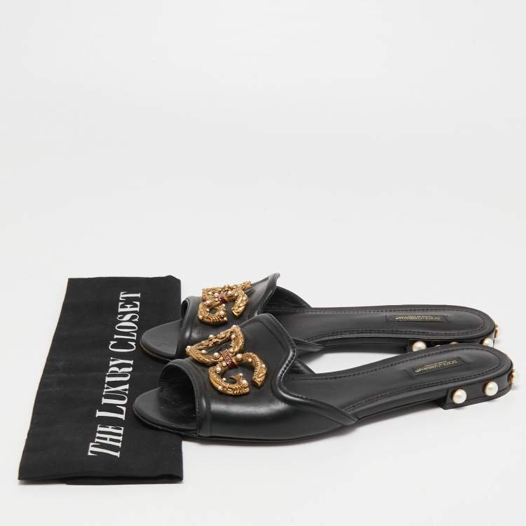 Pre Owned Dolce & Gabbana Black Leather DG Amore Logo Embellished Flat Slides Size 40.5 