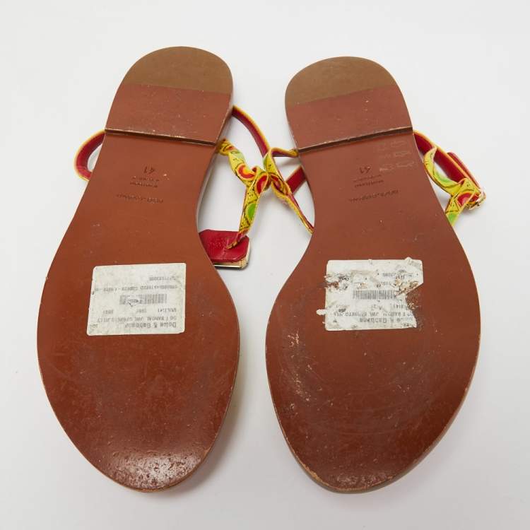 Pre Owned Dolce & Gabbana Multicolor Printed Patent Leather Crystals Embellished Thong Flats Size 41