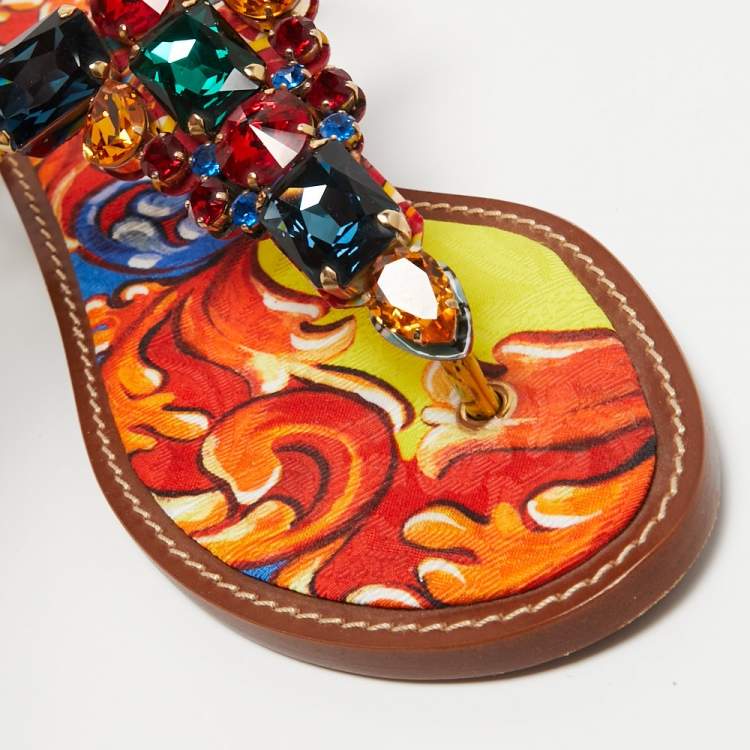 Pre Owned Dolce & Gabbana Multicolor Printed Patent Leather Crystals Embellished Thong Flats Size 41