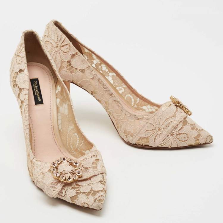 Pre Owned Dolce & Gabbana Beige Lace Crystal Embellishment Pointed Toe Pumps Size 40.5