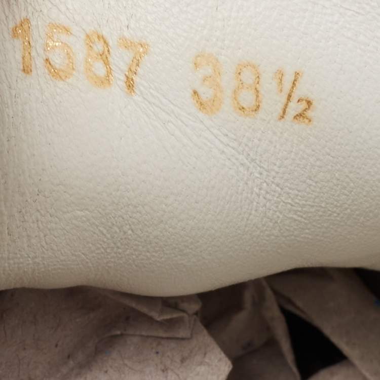 مملوكة مسبقًا Dolce & Gabbana White Leather Portofino Low Top Sneakers Size 38.5