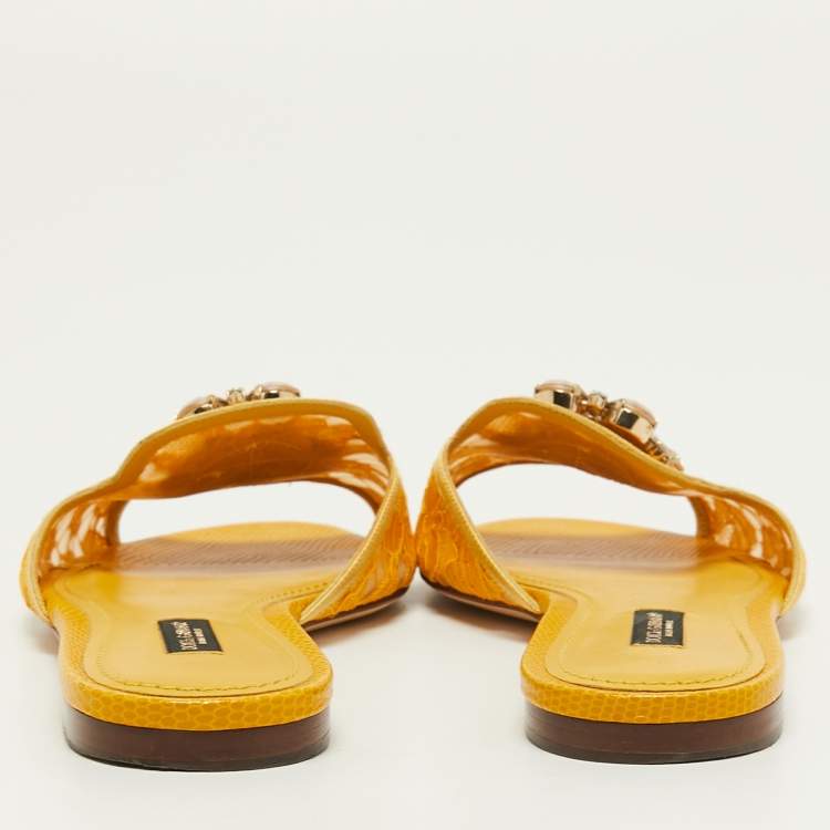 مملوكة مسبقًا Dolce & Gabbana Yellow Lace Crystal Embellished Bianca Flat Slides Size 37