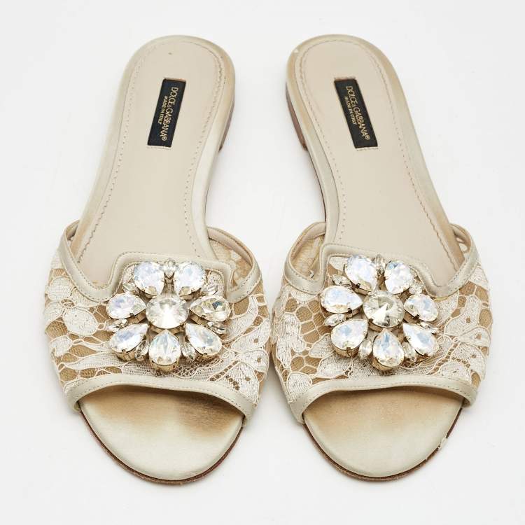 Pre Owned Dolce & Gabbana White/Grey Satin Crystal Embellishment Flat Slides Size 37   