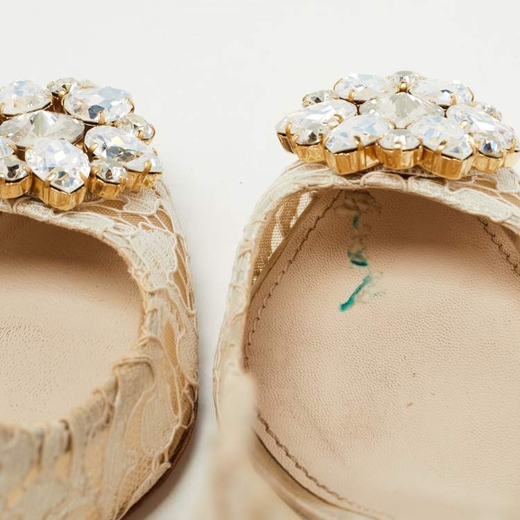 Pre Owned Dolce & Gabbana White Lace Bellucci Pumps Size 39