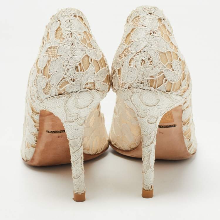 Pre Owned Dolce & Gabbana White Lace Bellucci Pumps Size 39