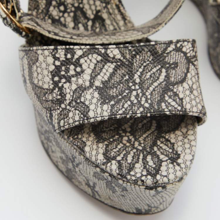 Pre Owned Dolce & Gabbana Black/White Chantilly Lace Printed Wedge Sandals Size 38.5