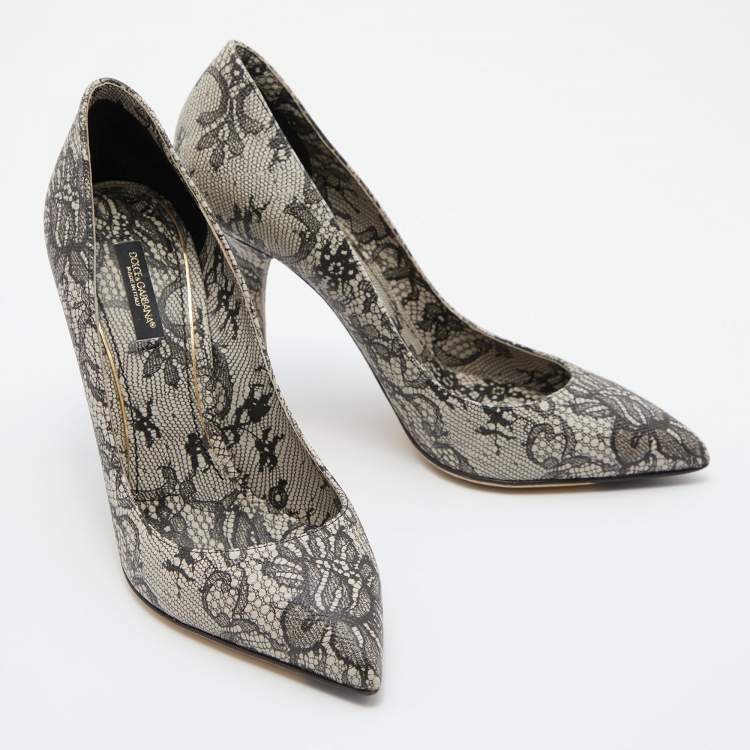 Pre Owned Dolce & Gabbana Black/White Lace Print Pointed Toe Pumps Size 38.5