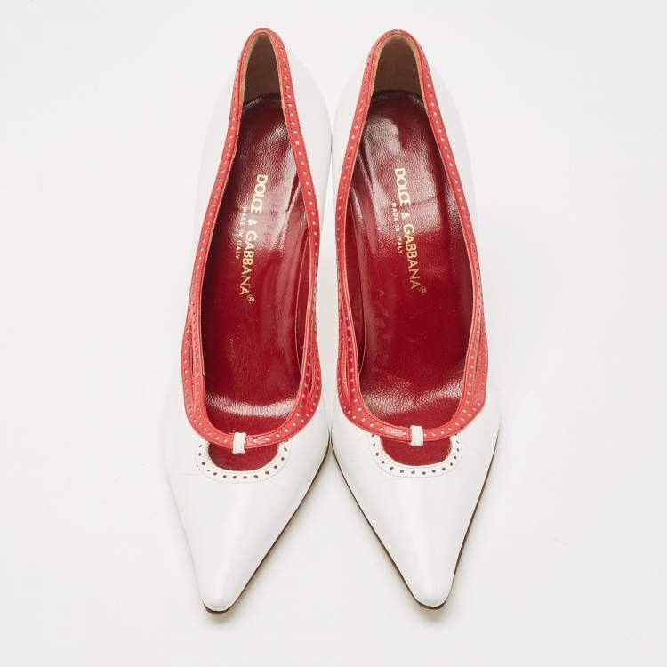 مملوكة مسبقًا Dolce & Gabbana White / Red Leather Perforated Pointed Toe Platform Pumps Size 38