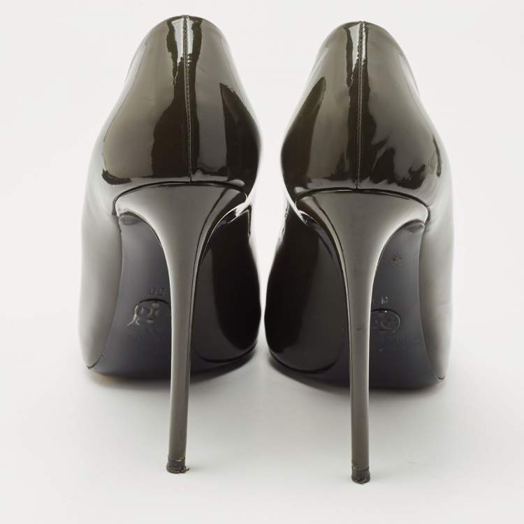 Pre Owned Dolce & Gabbana Dark Green Patent Leather Round Pumps Size 39