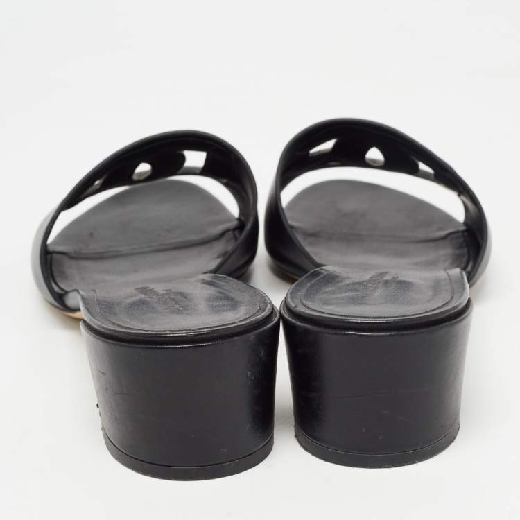 Pre Owned Dolce & Gabbana Black Leather Laser Cut Logo Slide Sandals Size 41