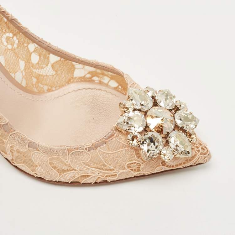 Pre Owned Dolce & Gabbana Beige Lace Crystal Embellished Bellucci Pumps Size 36.5