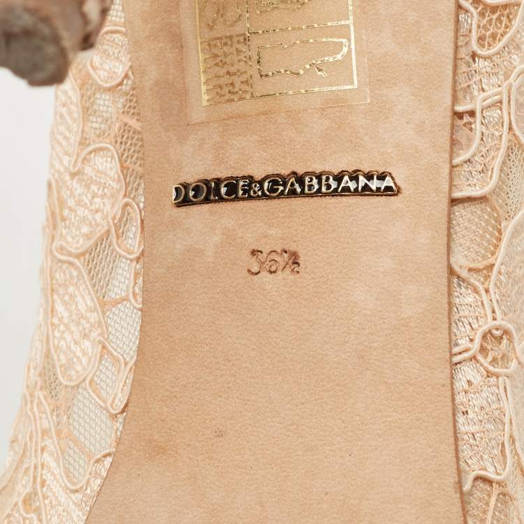 Pre Owned Dolce & Gabbana Beige Lace Crystal Embellished Bellucci Pumps Size 36.5