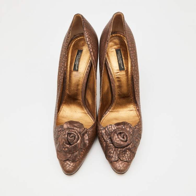 Pre Owned Dolce & Gabbana Brown Textured Leather Flower Detail Pointed Toe Pumps Size 40
