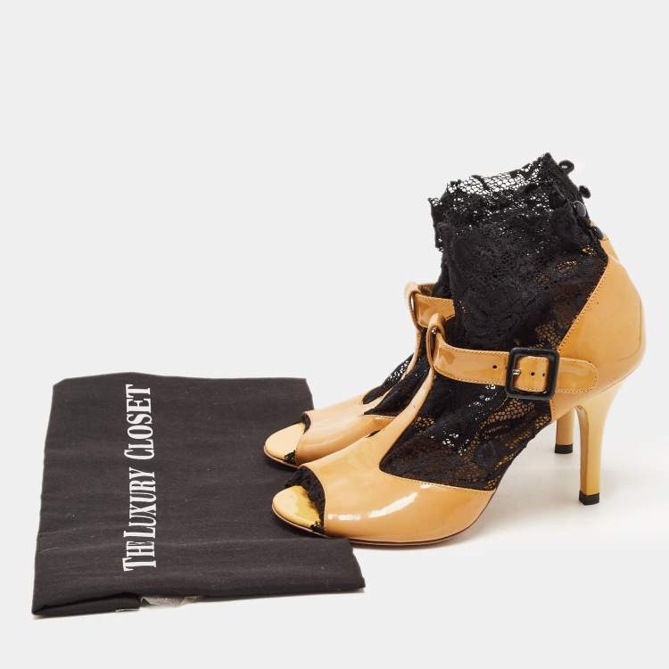 Pre Owned Dolce & Gabbana Brown/Black Patent Leather and Lace Peep Toe Ankle Strap Pumps Size 38