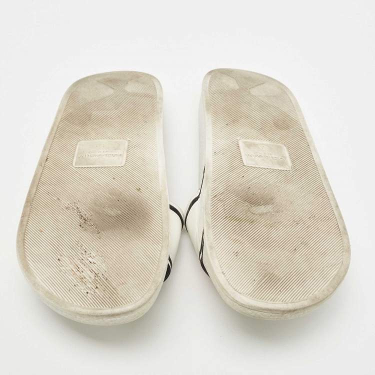 Pre Owned Dolce & Gabbana White Rubber Flat Slides Size 38