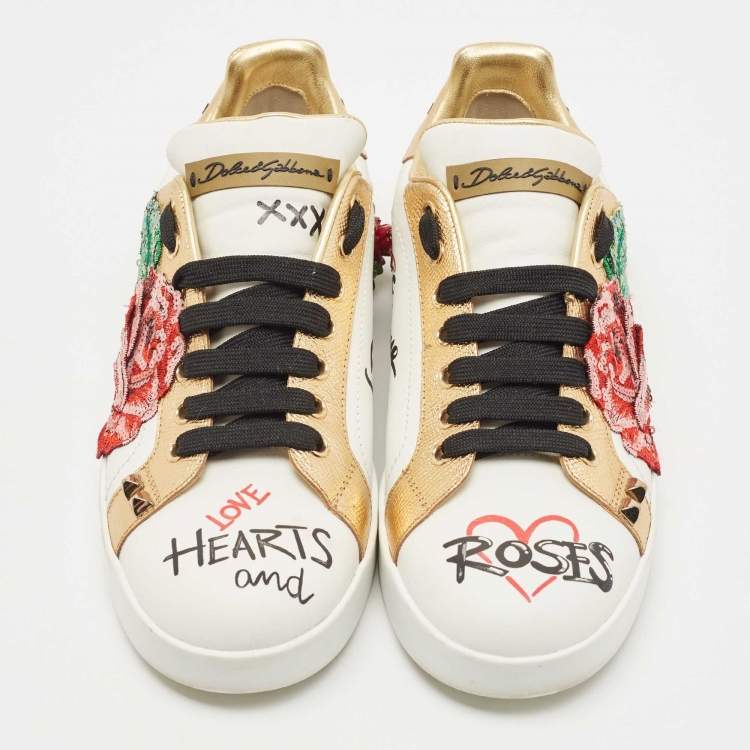 مملوكة مسبقًا Dolce & Gabbana White Leather Flower Applique and Studded Portofino Sneakers Size 39