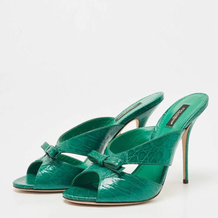 Pre Owned Dolce & Gabbana Green Croc Leather Bow Detail Slide Sandals Size 40