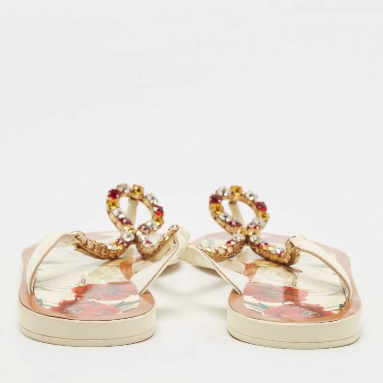 Pre Owned Dolce & Gabbana Cream Patent Leather Crystal Embellished Thong Flats Size 39